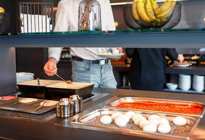 Meininger Hotel Dresden Zentrum