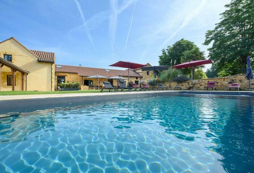 Пансион Domaine Du Bugassou, Chambres, Table D Hôtes & Spa