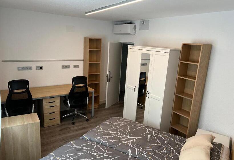 پانسیون Habitacion Doble Con Baño Compartido En Pozuelo Dentro De Casa Tipo Boutique