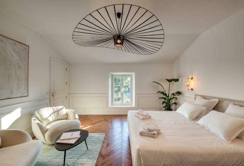 ペンション L Iris De Suse