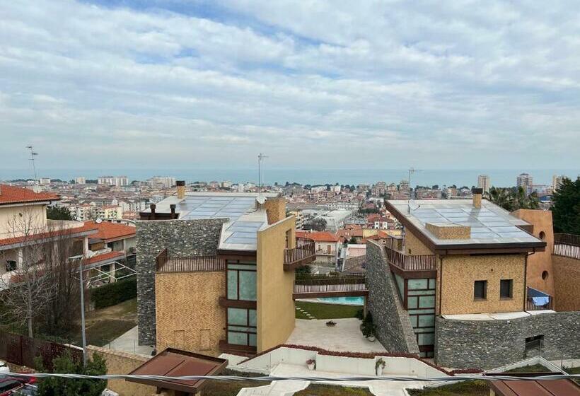 Пансион La Maison