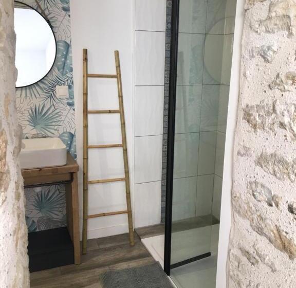 بنسيون Le Clos De La Viniere