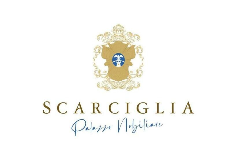بنسيون Palazzo Scarciglia