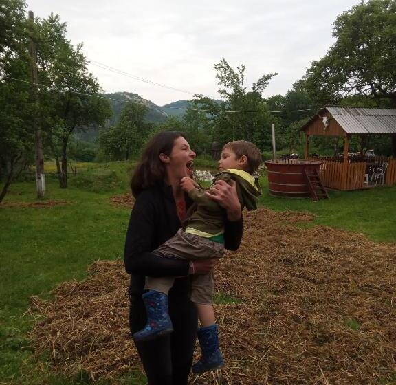 膳宿费 Room In Guest Room Enjoy Your Holiday On Wonder Transylvania