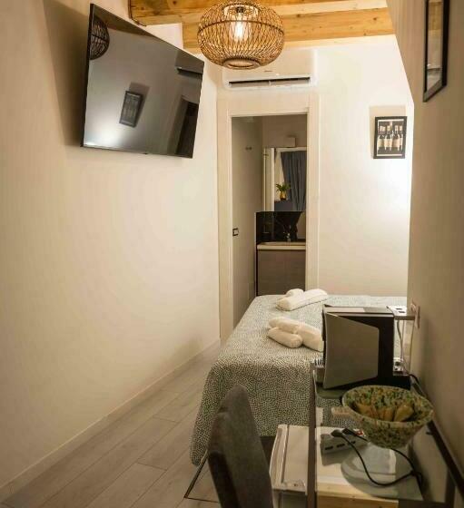 ペンション The Wine