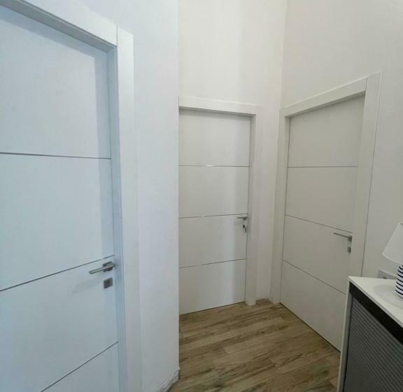 膳宿费 White Shell Rooms Accomodation Self Check In