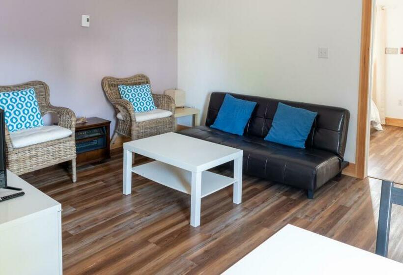 호스텔 Pepperell Place Inn Inc