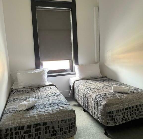 הוסטל Tattersalls