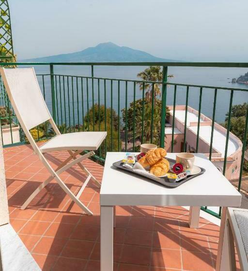 住宿加早餐  Amazing Sea&vesuvio View Suite