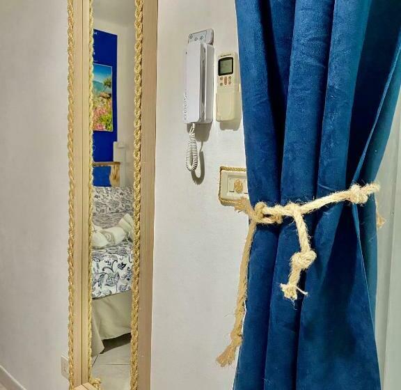 ベッドアンドブレックファースト Blu Airport Room Fiumicino