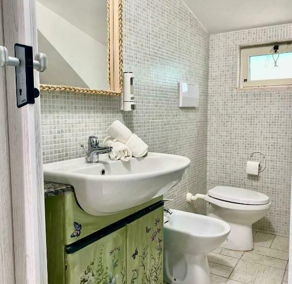 ベッドアンドブレックファースト Blu Airport Room Fiumicino