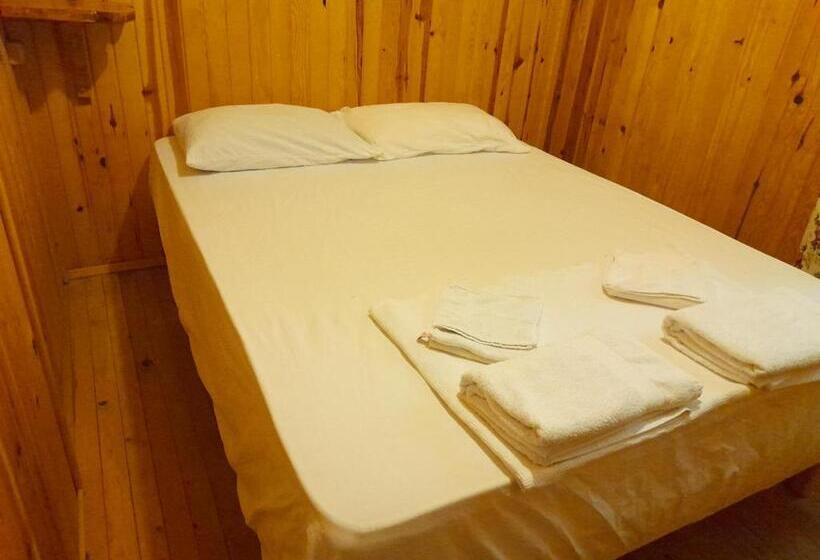 تختخواب و صبحانه Endemik Bungalov