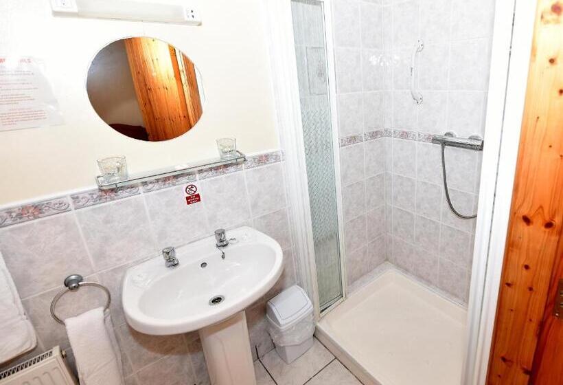 مبيت وإفطار Fishermans Village With Sea Views