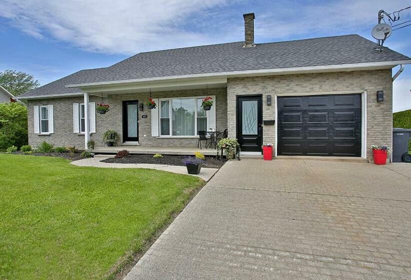 ベッドアンドブレックファースト Gîte La Nuitée