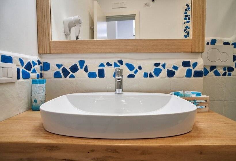 مبيت وإفطار Iltruciolobbsuite