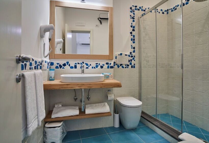 مبيت وإفطار Iltruciolobbsuite