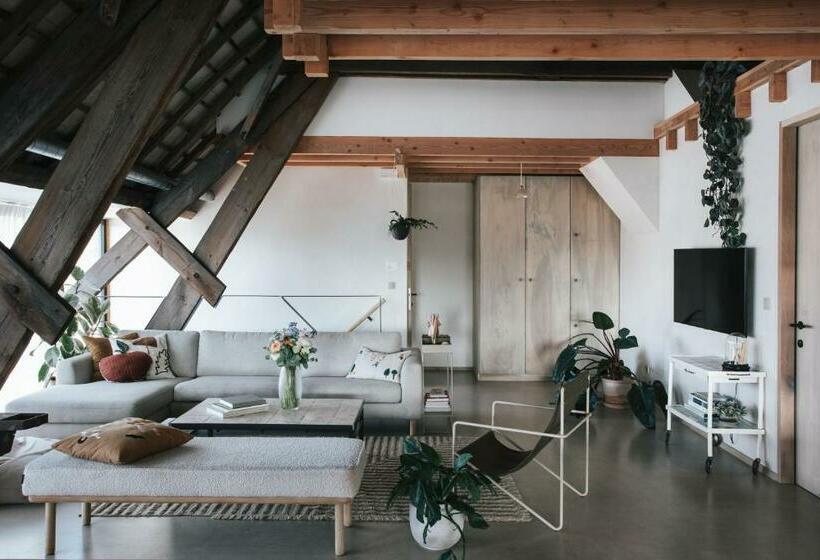 住宿加早餐  Pañ Boetiek Bnb