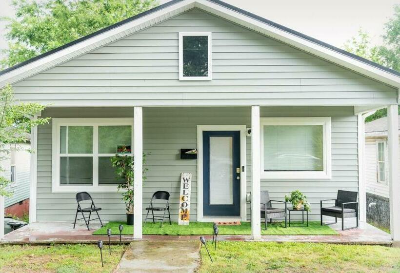 تختخواب و صبحانه The Rdu Express