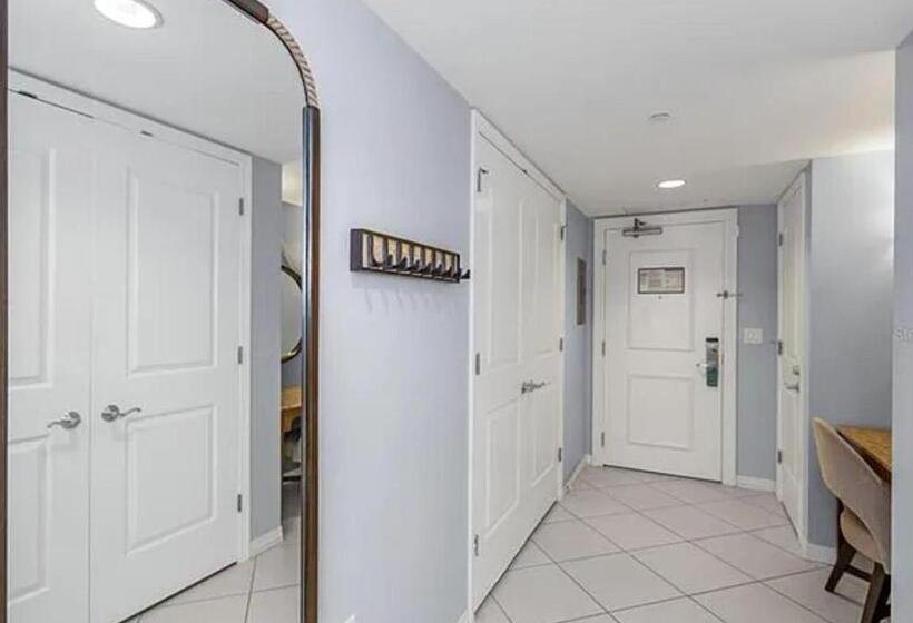 Clearwater Beach Resort Apartment With Oceanview