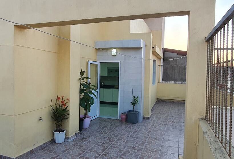 Familiar Luxury Apartment