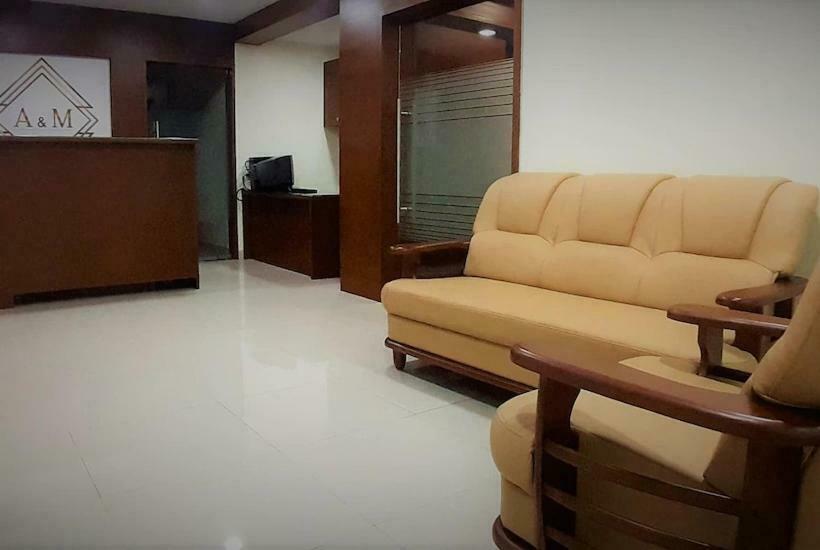 호텔 A And M Rooms And Residences