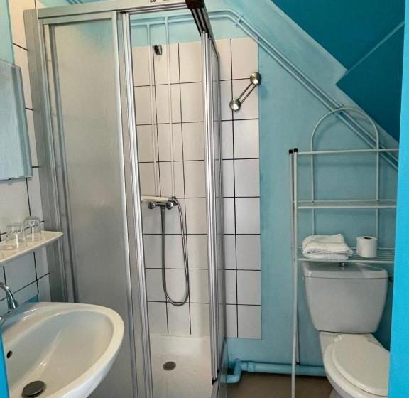 בית מלון כפרי Auberge Le Beaulieu  Cantal