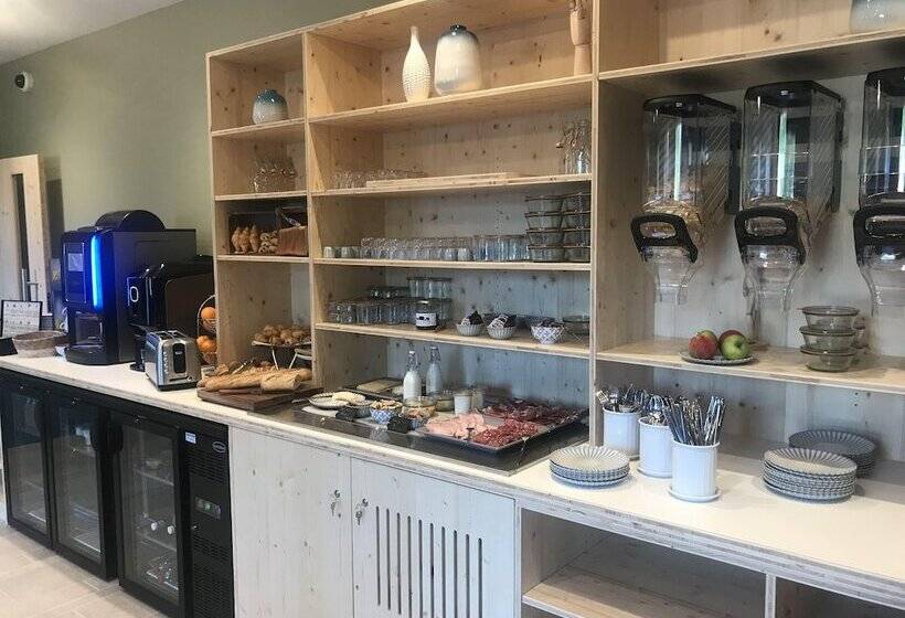 ホテル Logis Hôtel Altitude Et Spa Pierre Percée