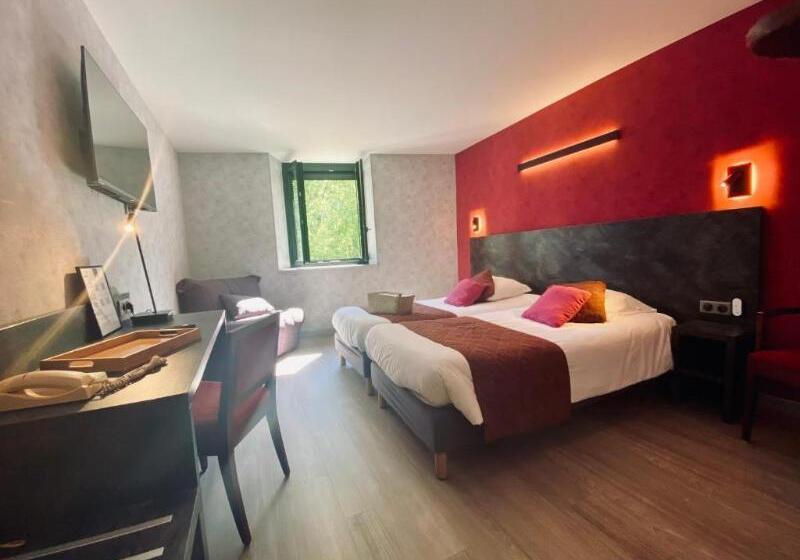 ホテル Logis Hôtel Altitude Et Spa Pierre Percée