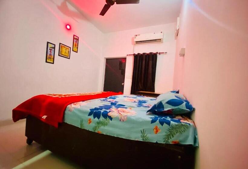 Отель Oyo 90258 Chess