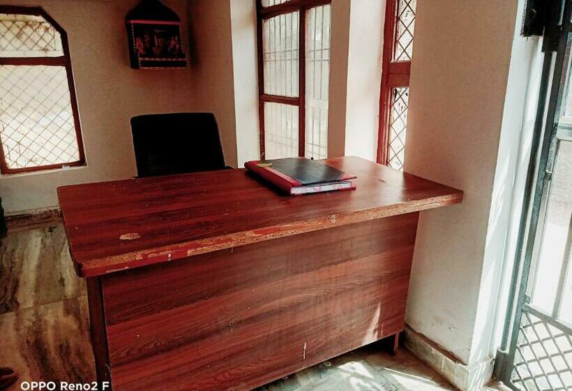 Hotel Spot On 89988 Spot Valley