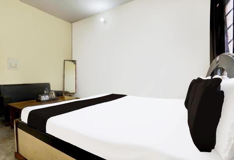 فندق Spot On Prithvi Garden