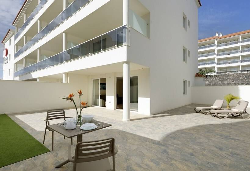 Marinell Collection Palm Mar