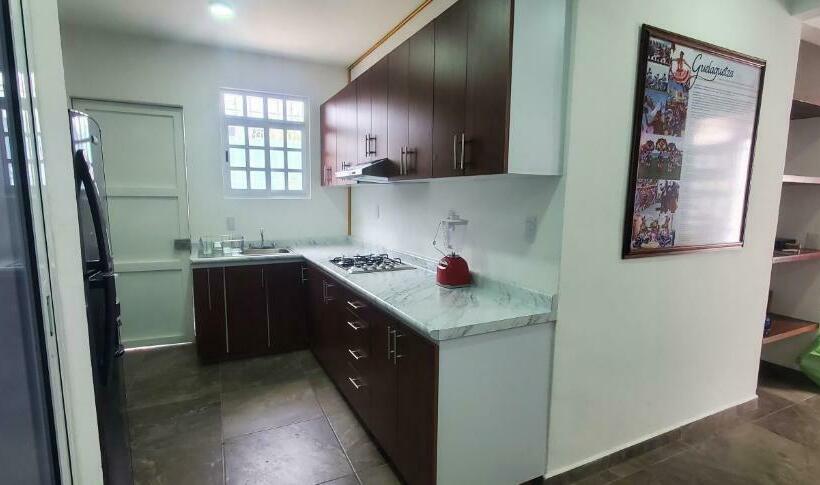 پانسیون Hostal Guelaguetza Baño Compartido