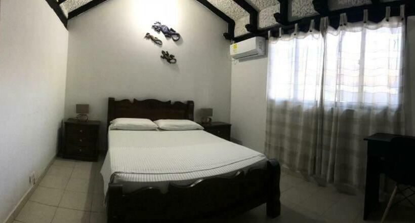 פנסיון Roomis Cartagena