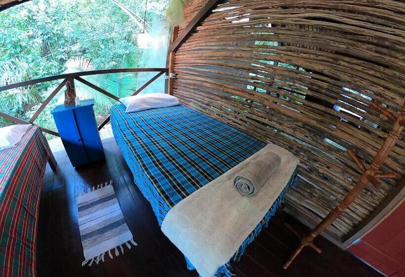 Vila Amz, Hostel Experiências