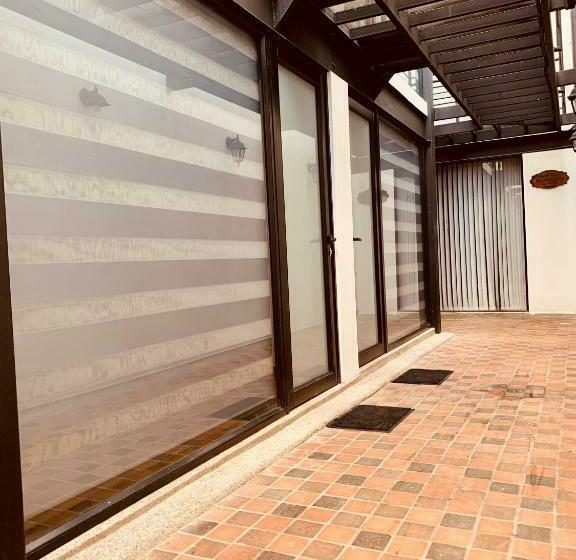 Apartamentos Plaza De La Independencia