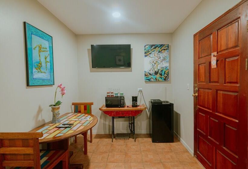 住宿加早餐  Oasis Diverse Adult Retreat