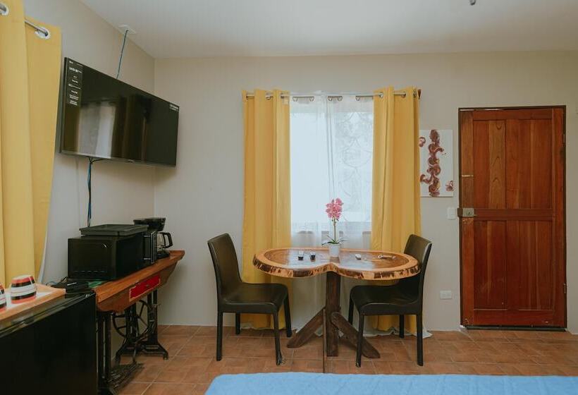 住宿加早餐  Oasis Diverse Adult Retreat