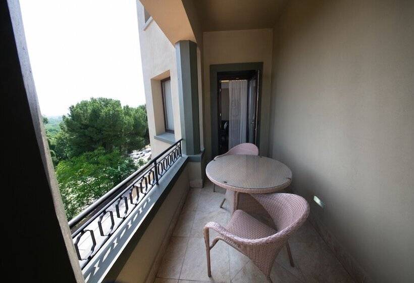 호텔 Atatürk Palas Thermal Spa & Convention Center