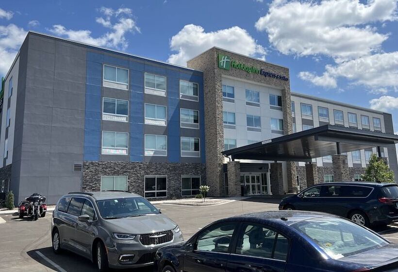 فندق Holiday Inn Express & Suites   Tomah, An Ihg