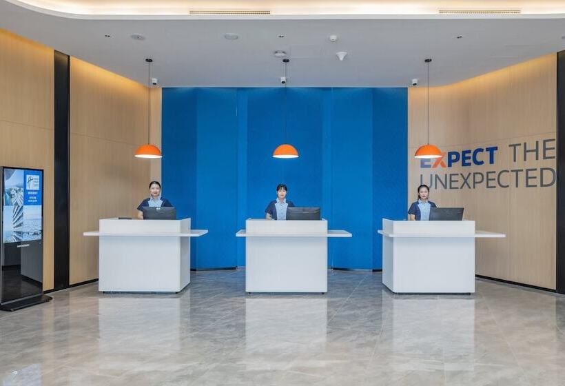 ホテル Holiday Inn Express Huludao Seaview By Ihg