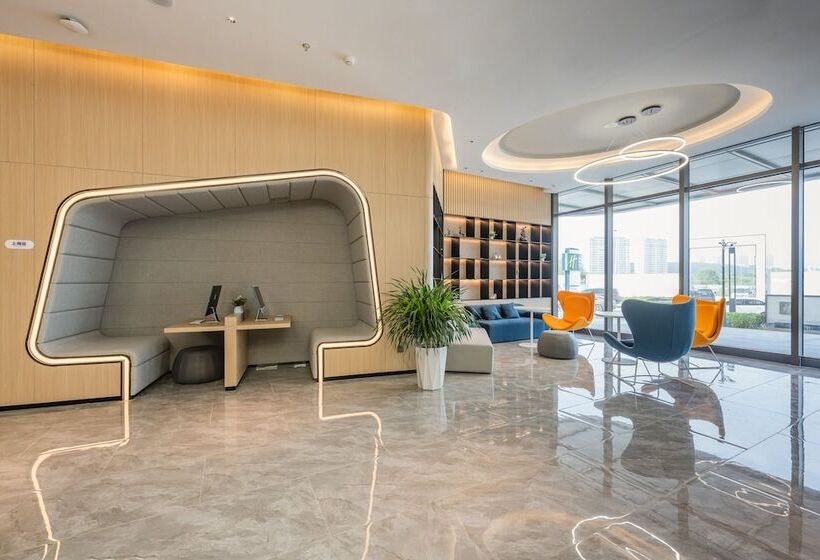 בית מלון כפרי Holiday Inn Express Huludao Seaview By Ihg