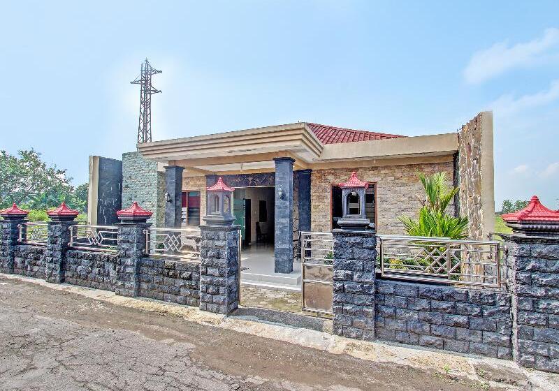 فندق Oyo 91353  Surya Andesa