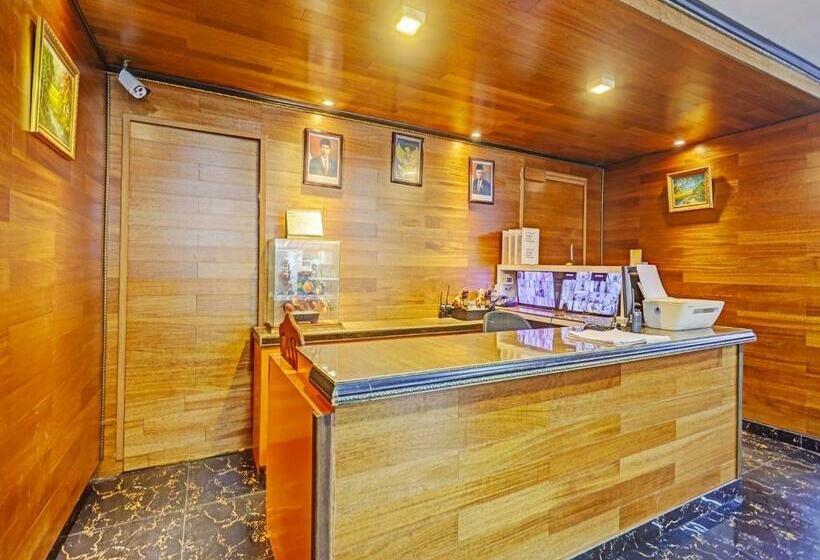 Отель Oyo 91368 Jasmine 999