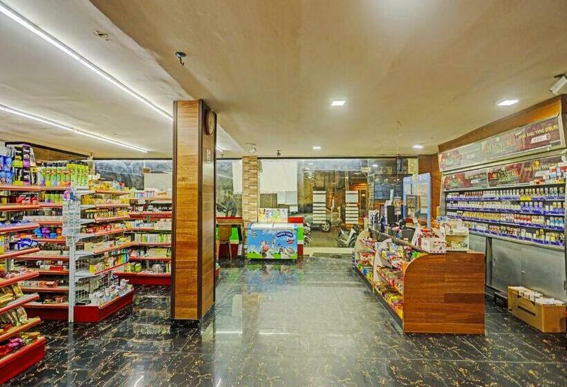 Отель Oyo 91368 Jasmine 999