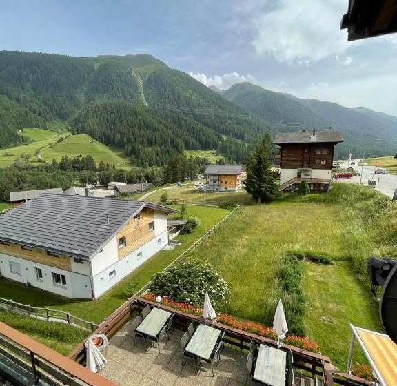 فندق Restaurant Gommerhof