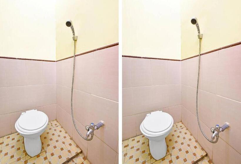 Spot On 91357 Hotel Mulyo