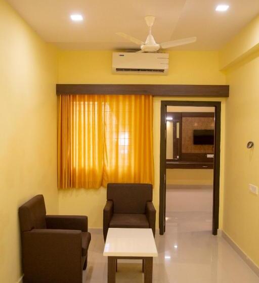 ホテル Sri Balaji Grand