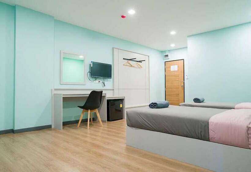 ホテル Sritrang Residence