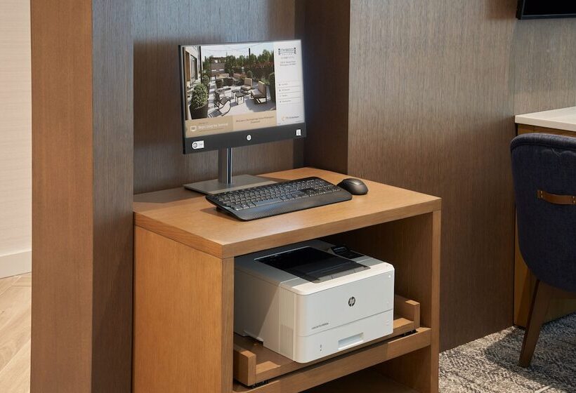 فندق Staybridge Suites Wilmington Downtown, An Ihg